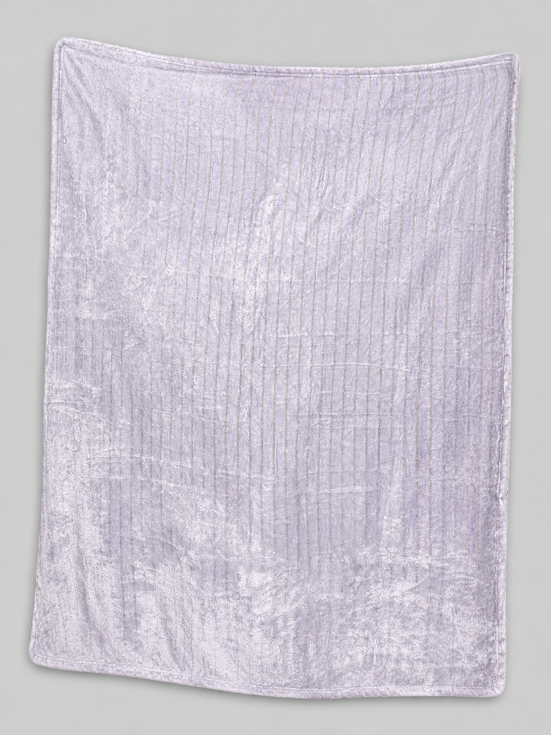 Korbliss Lavender Plush Blanket with Gold Pinstripes