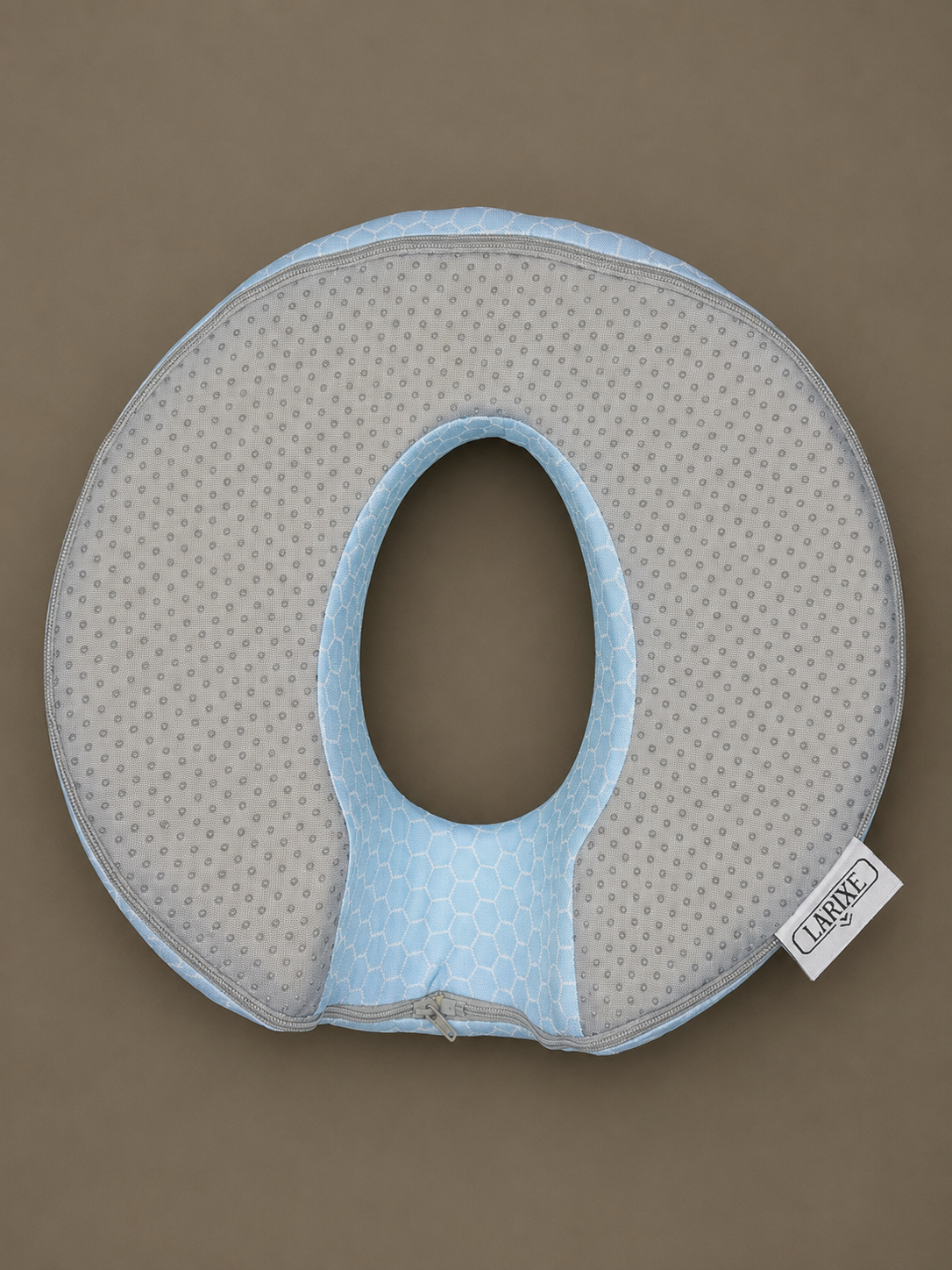 Larixe Face down pillows